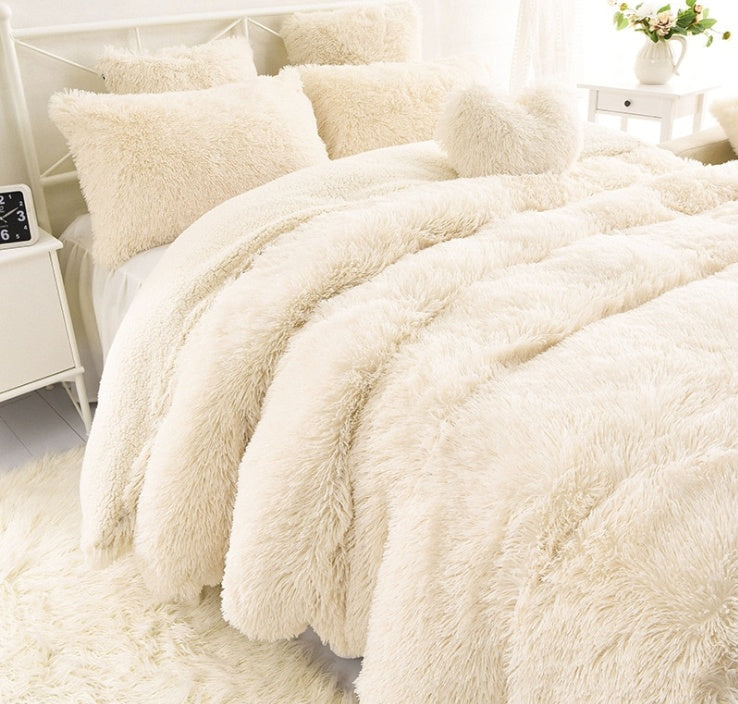 Super Soft Long Fuzzy Fur Warm winter blankets for beds - Designrific